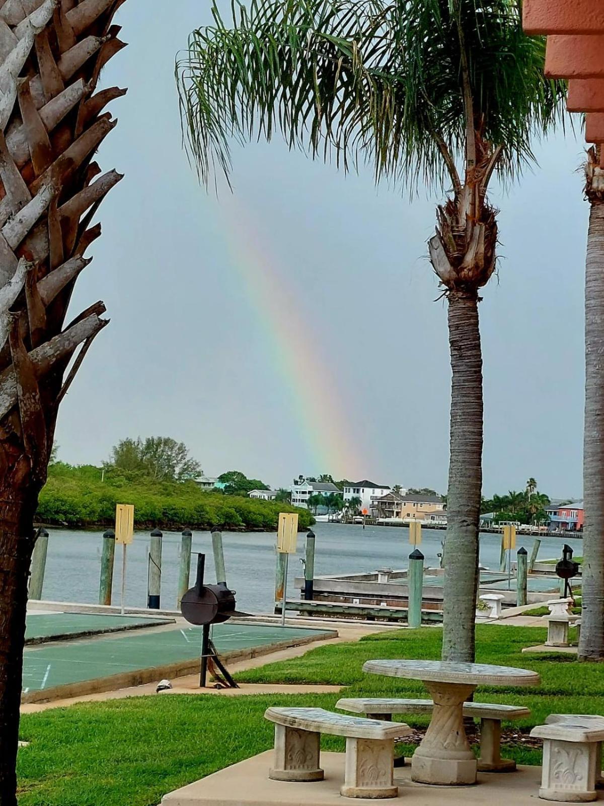 Belleview Gulf Condos Clearwater Beach Exterior photo